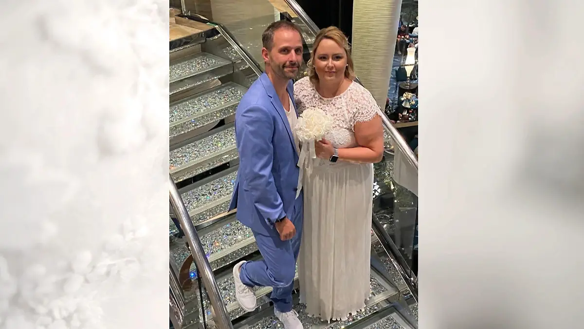 Findet Melanie für die dritte Hochzeit genau darin ihr Gefühl? Zweiteiler statt Kleid?