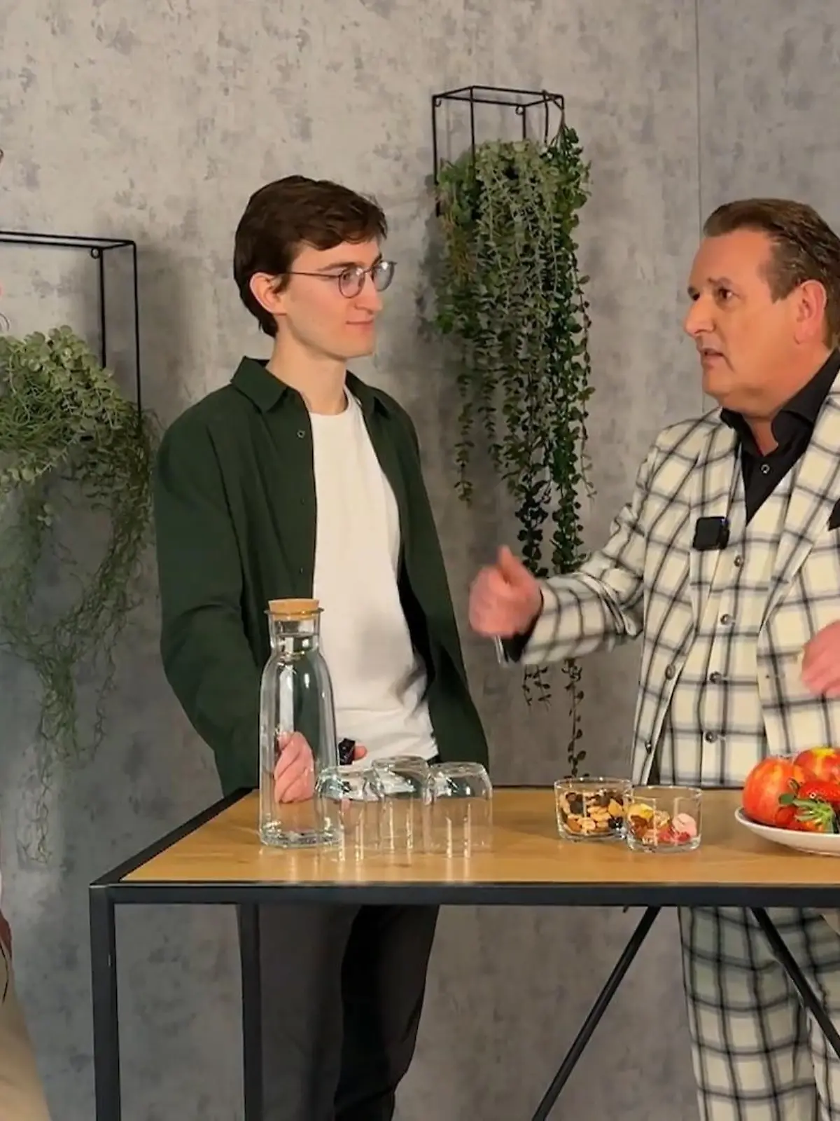 Bild zu: "Verrückt: Ein Frischluft-Fensterbrett verzückt Ralf"