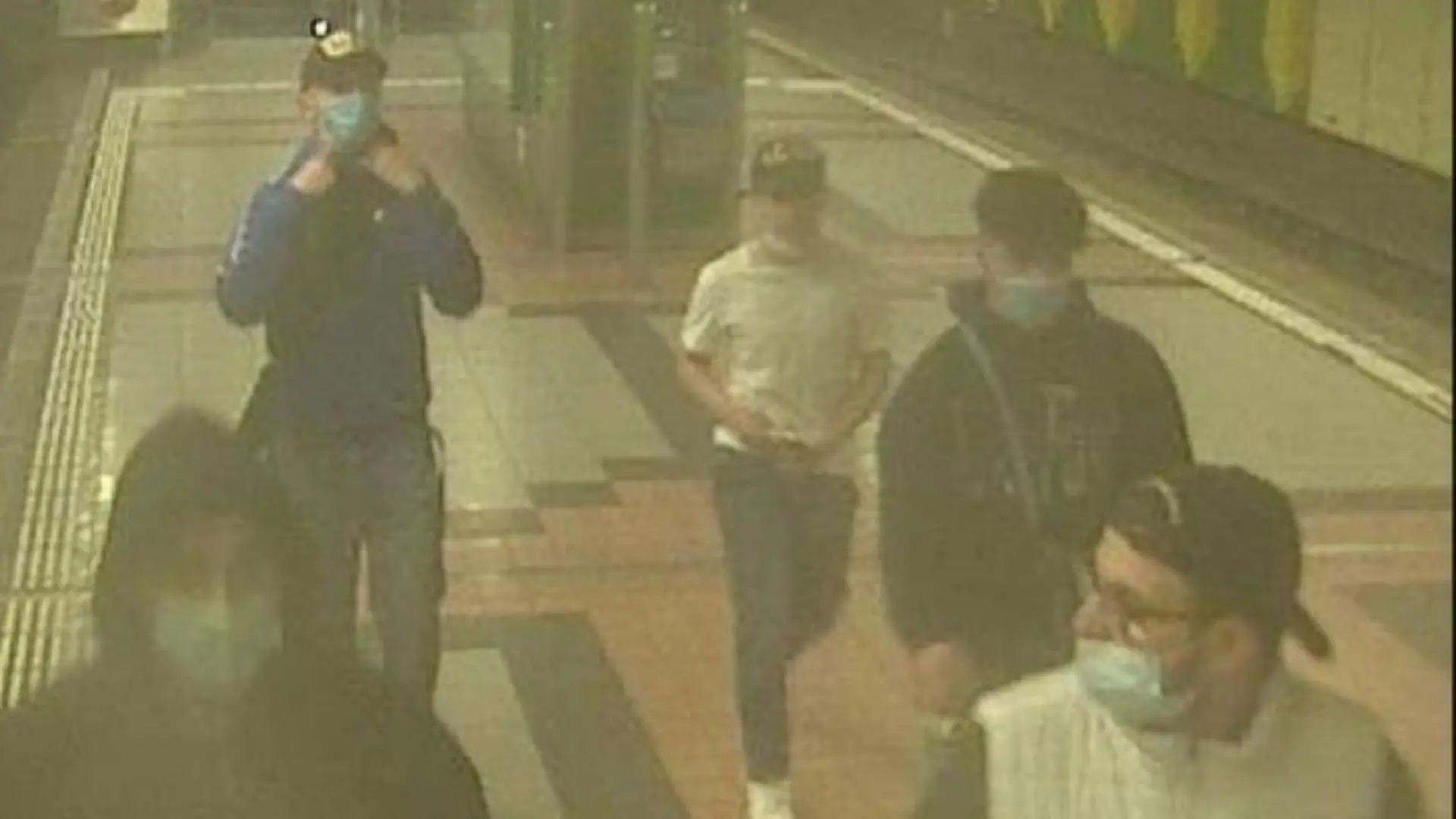 Polizei Gelsenkirchen sucht Tatverdächtige eines Raubüberfalls