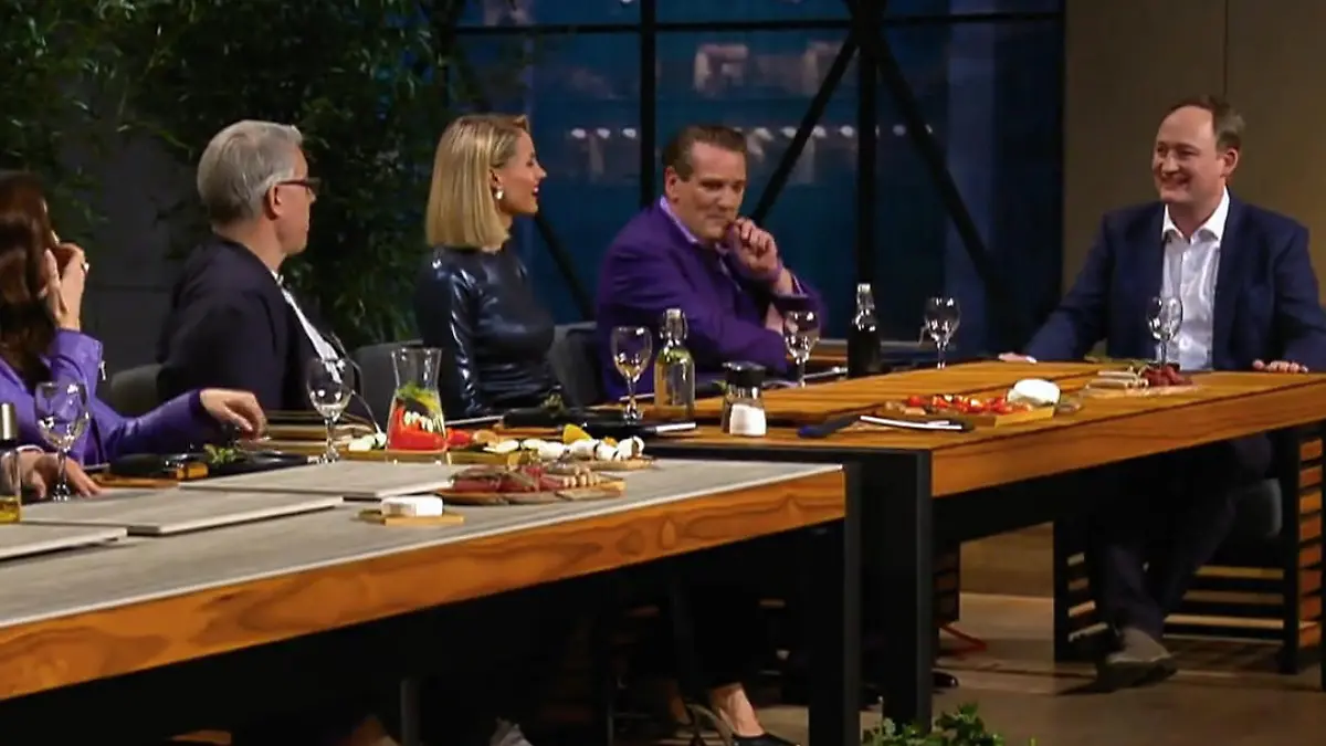 So funktioniert der FESTÁVOLO Design-Grilltisch