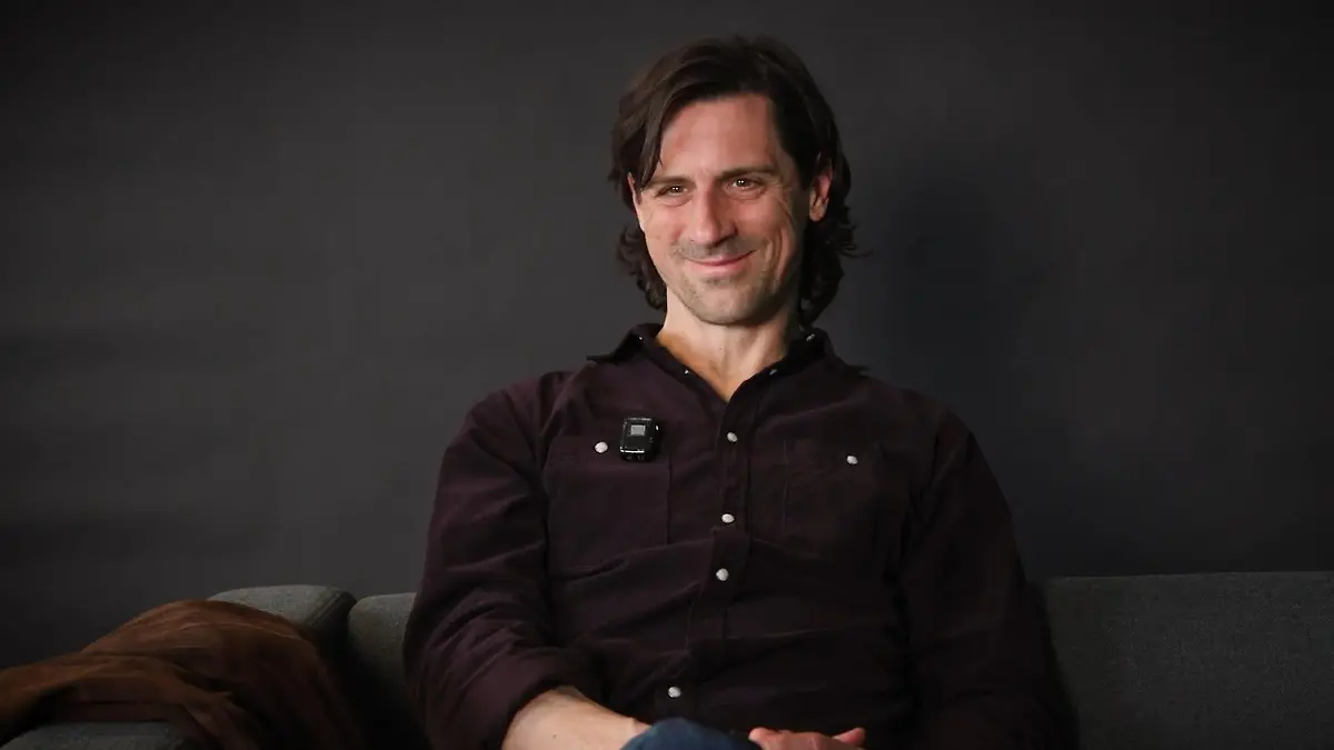 Timo Hastenpflug steigt für dramatische Geschichte bei GZSZ ein Der Ermittler sucht einen Mörder im Kiez