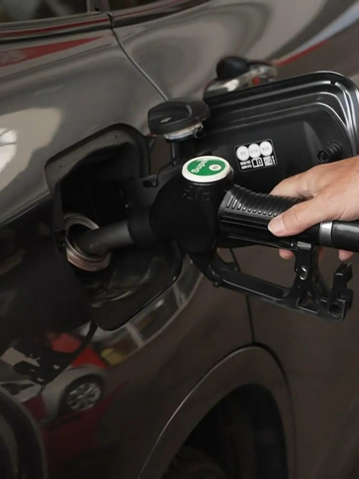 Bild zu: "Entlastungen für Autofahrer?"