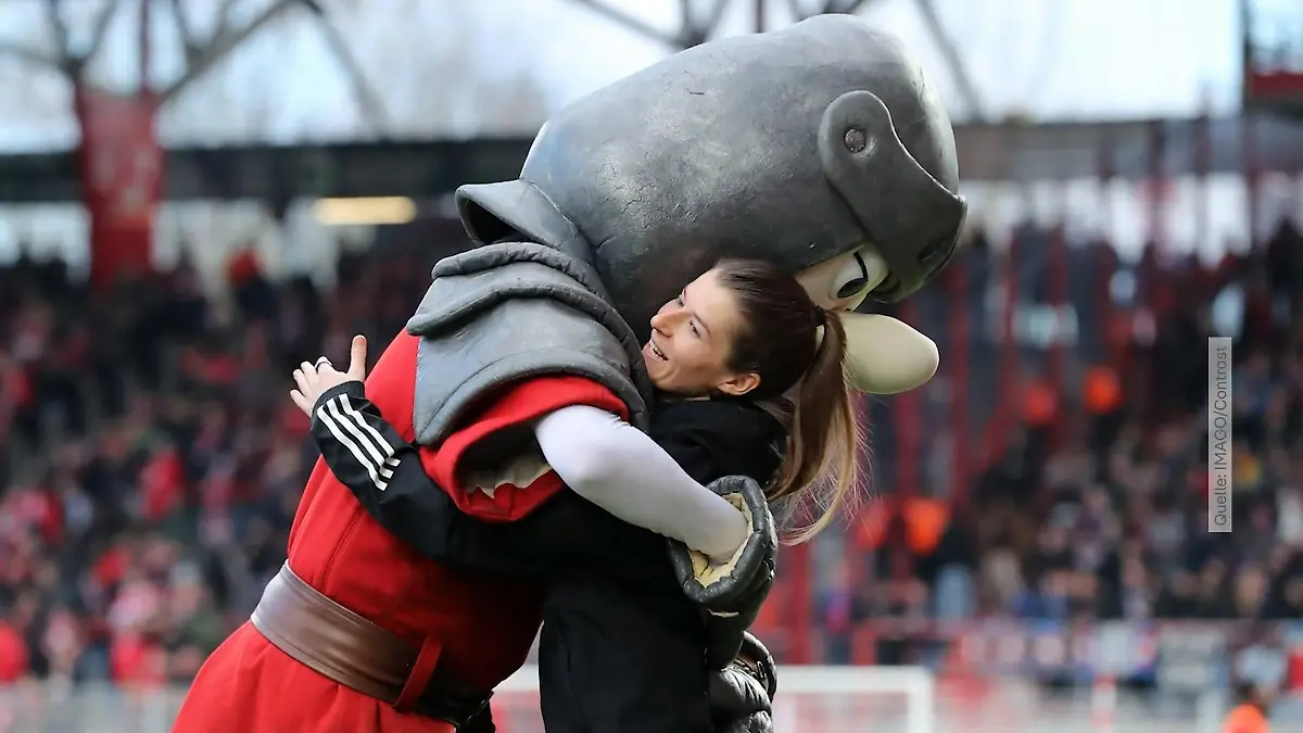 Sexistische Angriffe gegen neue Union Trainerin Marie-Louise Eta Shitstorm