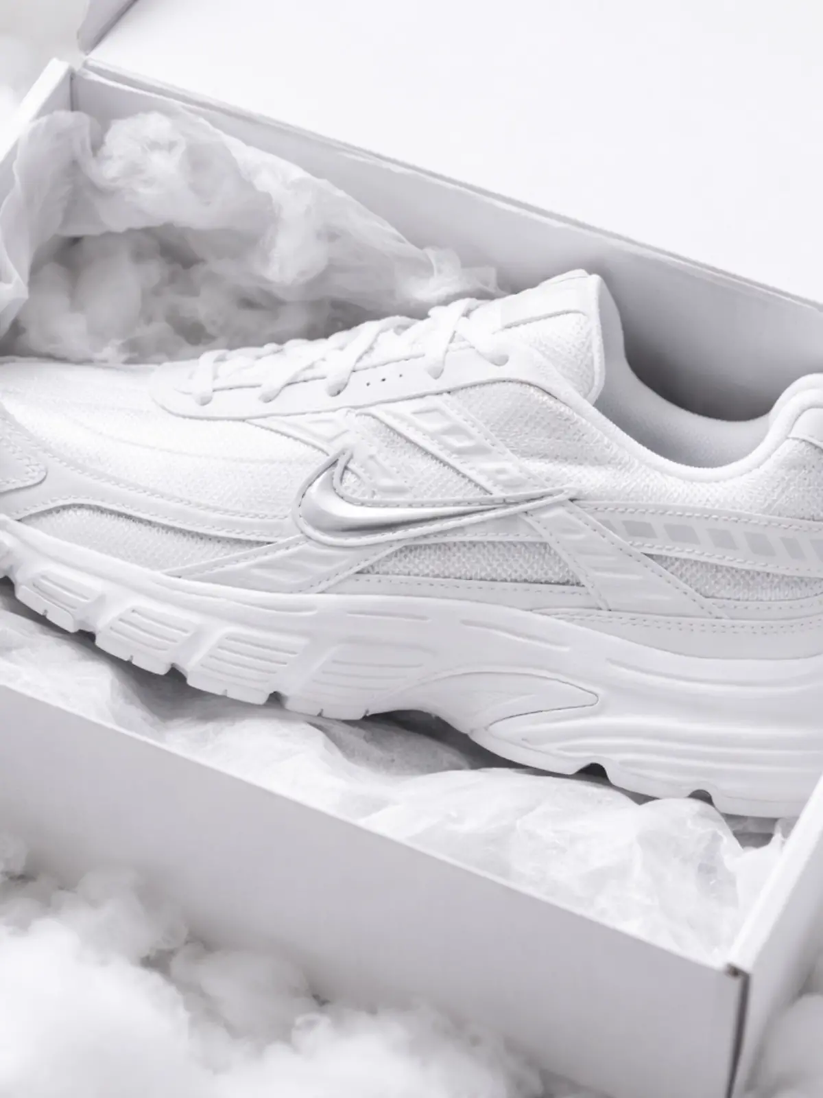 Sneaker Initiator in Weiß