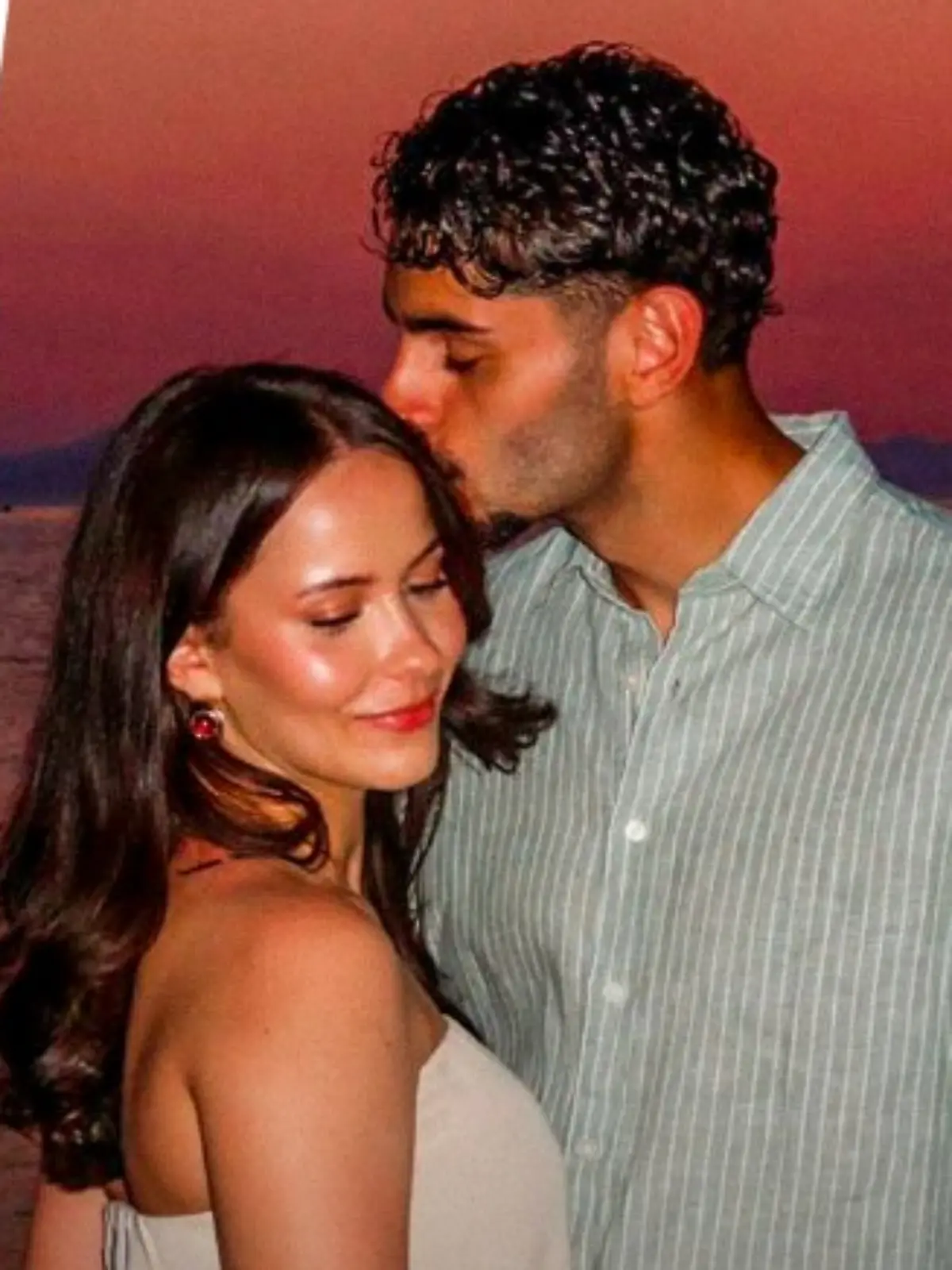 Bild zu: "Überwältigende Hilfe für krebskranke Freundin von Bundesliga-Star"