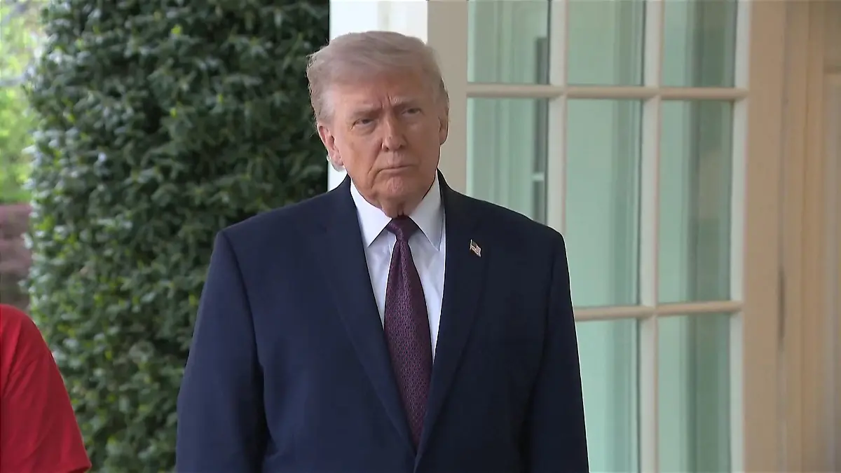 Gotteslästerung? SO verteidigt Donald Trump sein Jesus-Bild Skurrile Erklärung des US-Präsidenten