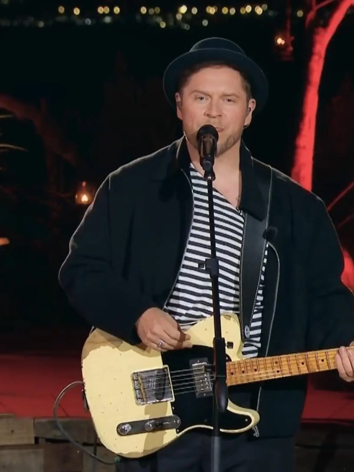 Bild zu: "Johannes Oerding schnappt sich Rock-Hymne"