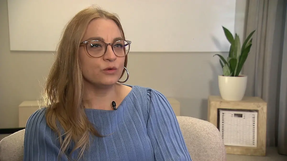 Ist die „Naked Mom Theory" wahr? So beeinflusst Nacktheit unser Körperbild Sexualtherapeutin klärt auf