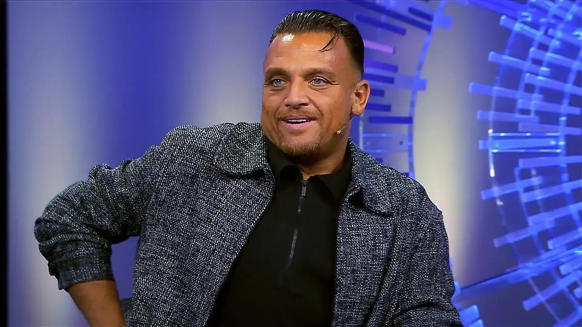 Menowin Fröhlich ist zurück Er begleitet Tochter Jiepen