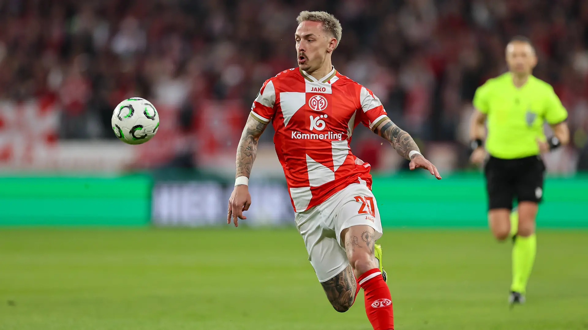 Bild zu: "Racing Straßburg gegen 1. FSV Mainz: TV oder Stream? So seht ihr das Conference-League-Spiel LIVE bei RTL!"
