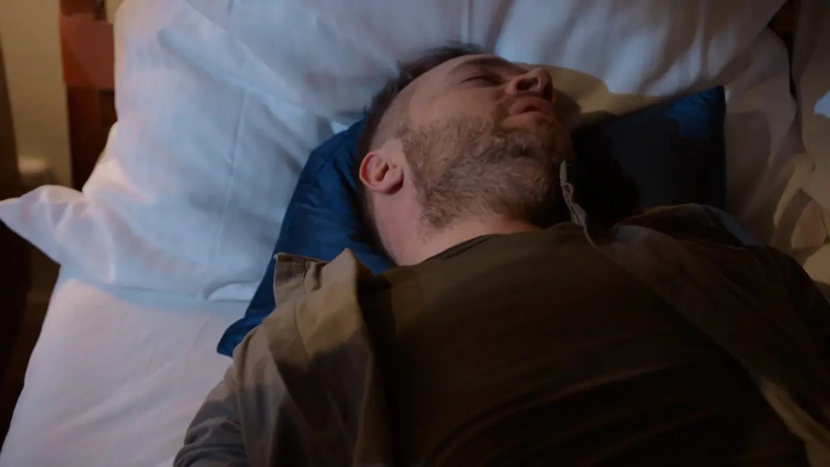 Erik leidet unter der Trennung von Toni GZSZ-Folge 8506 vom 15. April 2026 auf RTL+