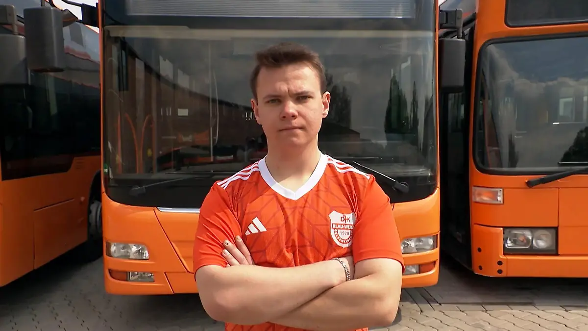 Spritpreise gefährden Unternehmen Bus-Boss (24) schlägt Alarm