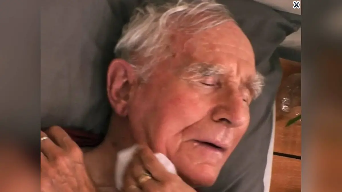 Frédéric von Anhalt bricht im „Kampf der RealityAllstars”-Schlafsaal plötzlich zusammen