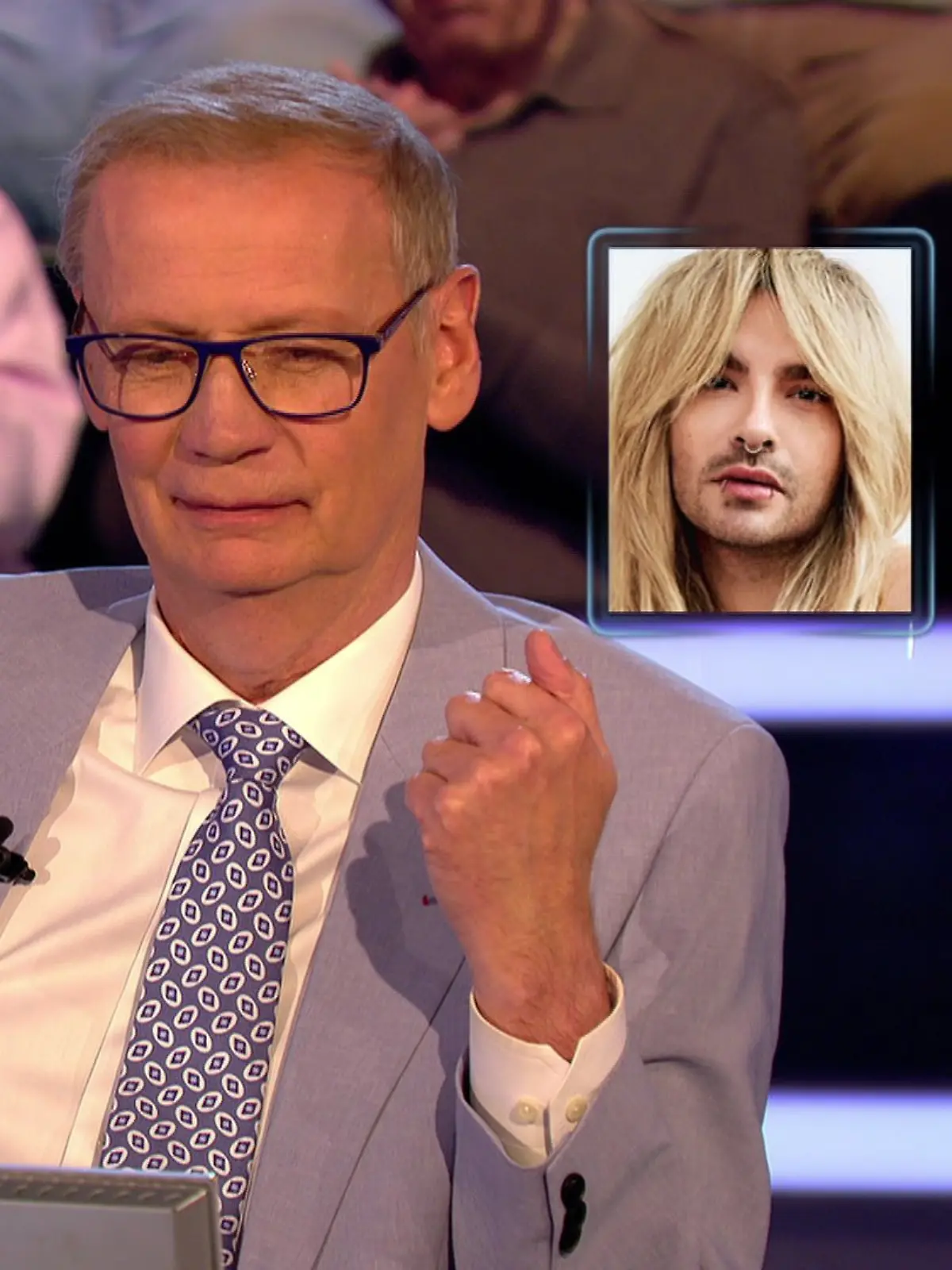 Bei „Wer wird Millionär?” hat Günther Jauch plötzlich Bill Kaulitz am Hörer. 