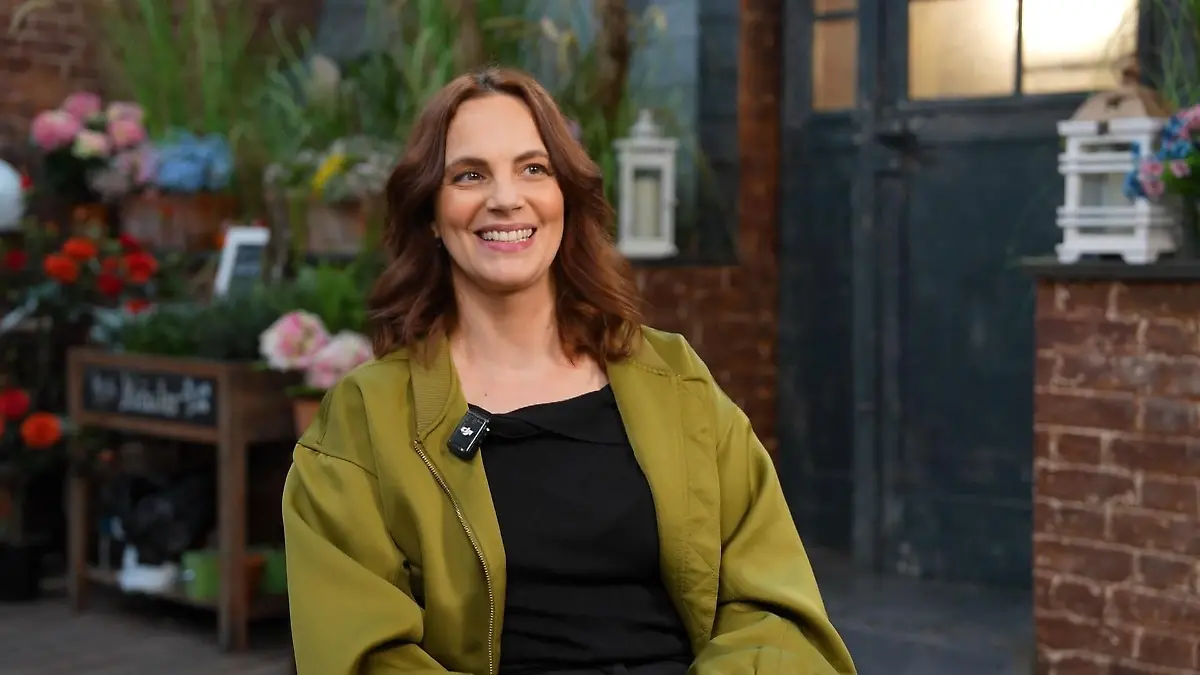 Marie Zielcke spricht über Anna Weigels heißersehnte Rückkehr Kultrolle wieder bei "Unter uns" zu sehen