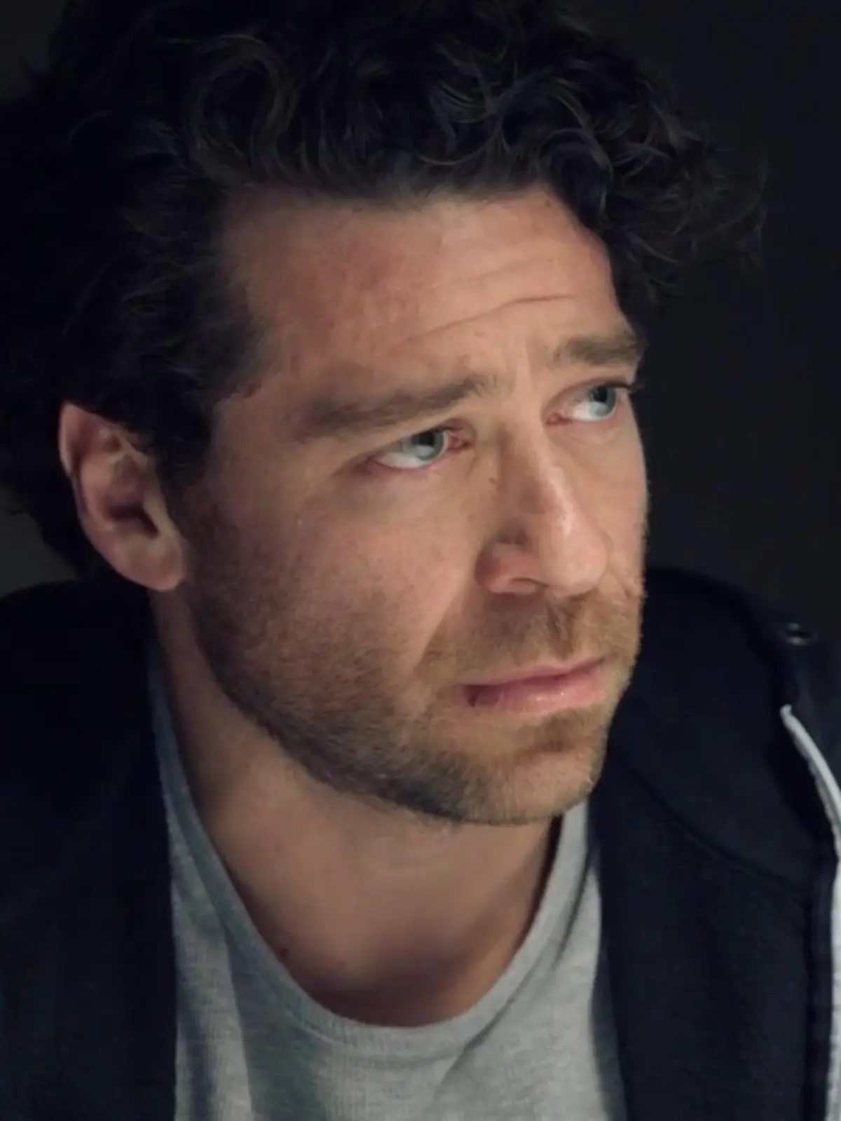 GZSZ: Carlos erfährt von Zoes Tod