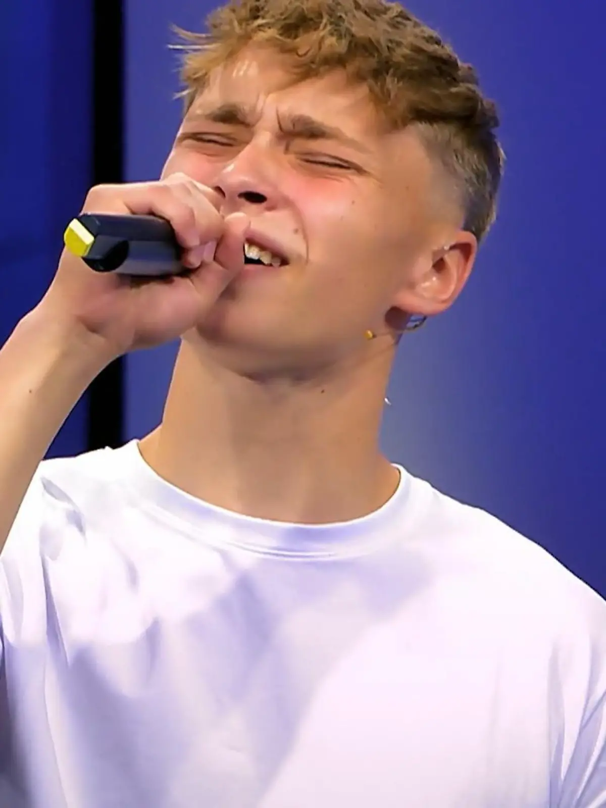 Bild zu: "Mit DIESEM Kult-Song wagt sich Kandidat Tyrell Hagedorn vor die DSDS-Jury"