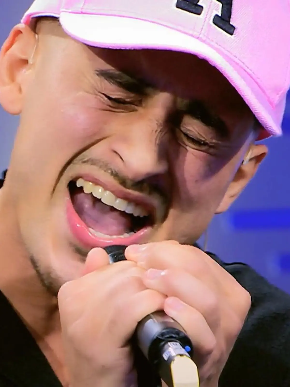 Bild zu: "Kandidat Abii rührt DSDS-Jurorin Isi Glück zu Tränen"