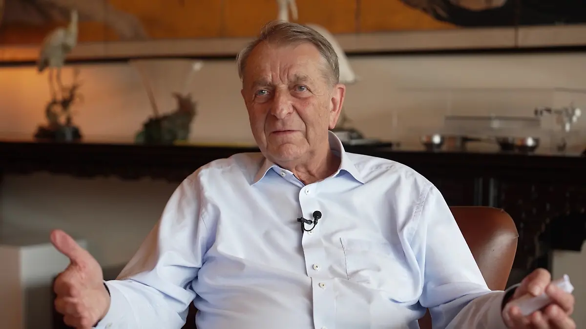 Unternehmer Walter Gunz will den Wal retten 