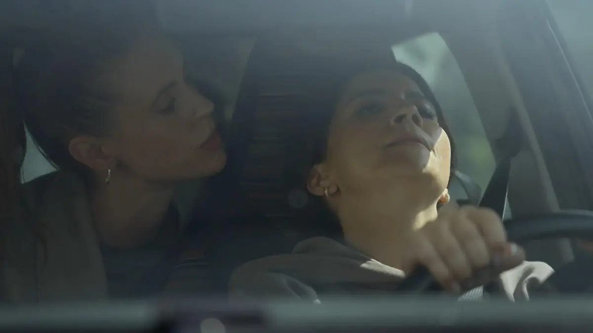 Zoe nimmt Laura in ihre Gewalt Rückblick auf Zoes GZSZ-Intrigen Teil 3