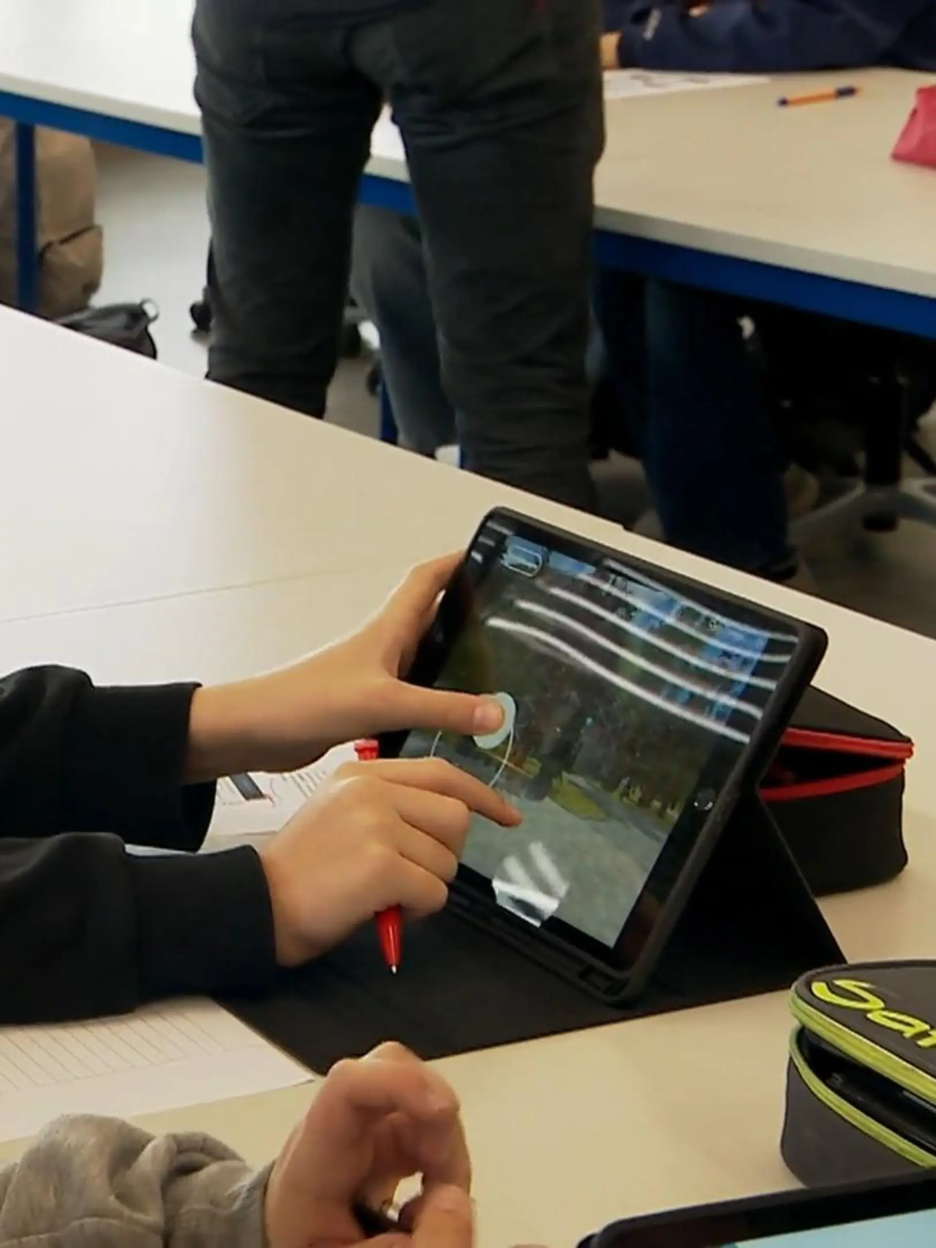 Bild zu: "MINT-App für Schüler"