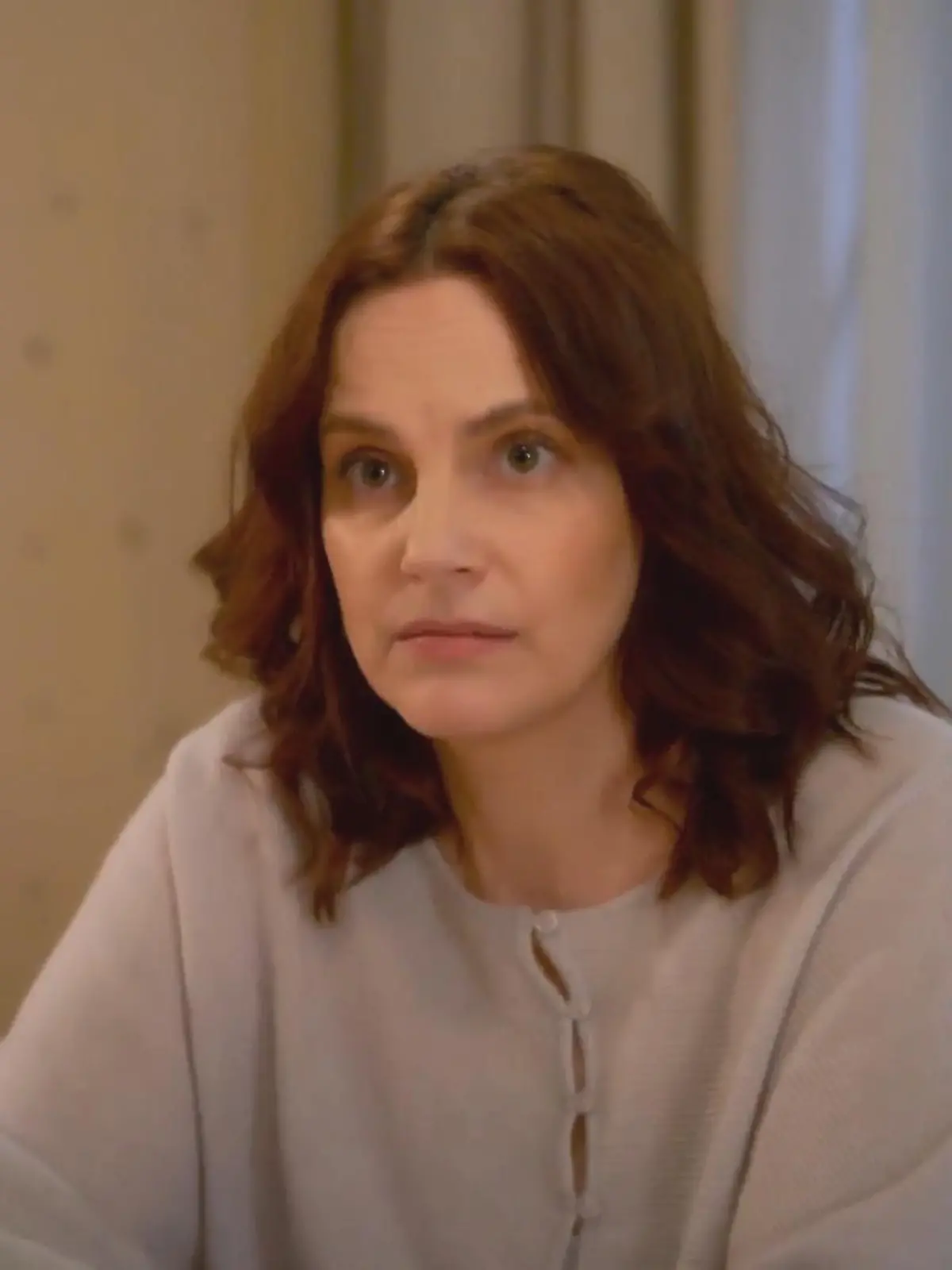 Unter uns: Anna will Irenes Leiche eigenhändig ausgraben