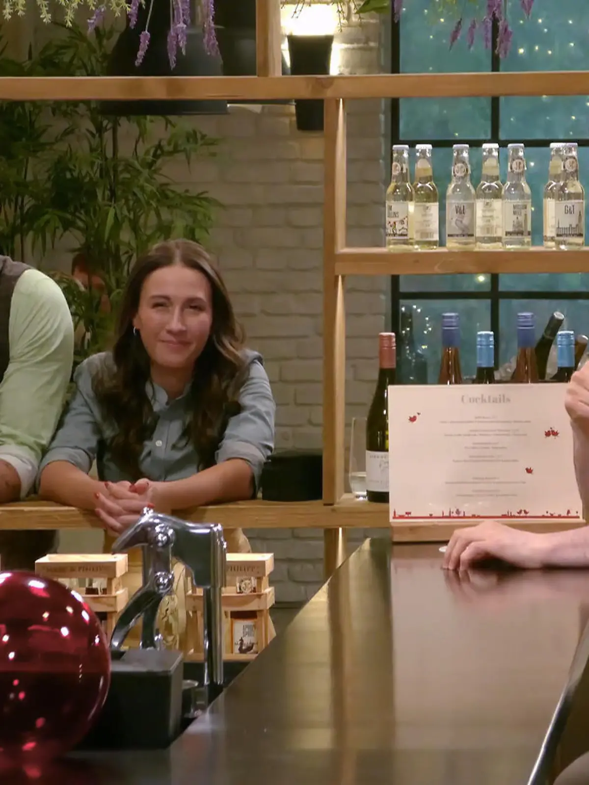 Bild zu: "Bankein braucht erstmal einen Kaffee"