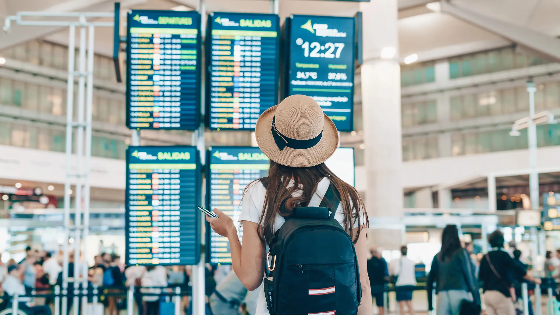 21 Prozent der Frauen verzichten 2026 auf ihren geplanten Urlaub.