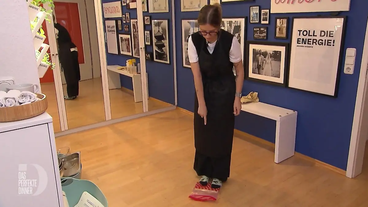 Antonia kocht ein wenig "unkonventionell" Auf beste Art und Weise