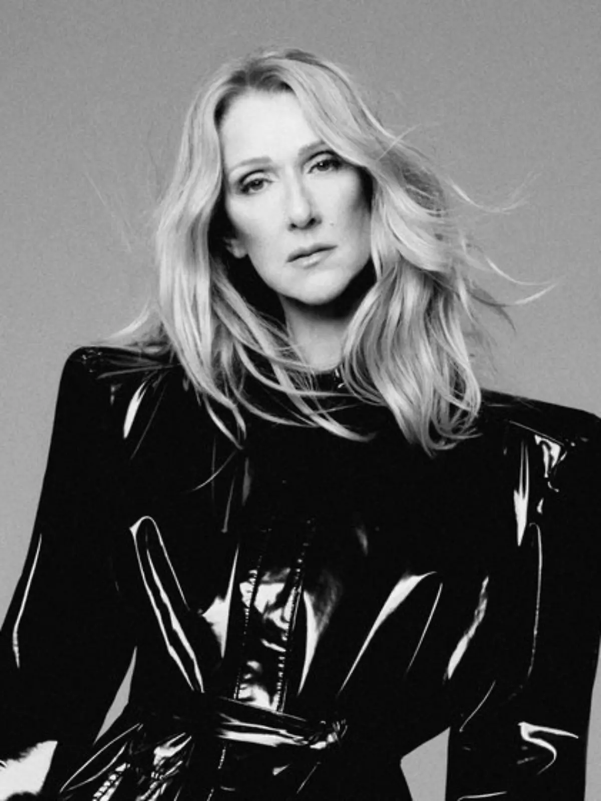 Céline Dion kehrt mit ihrer Single "Dansons" zurück. 