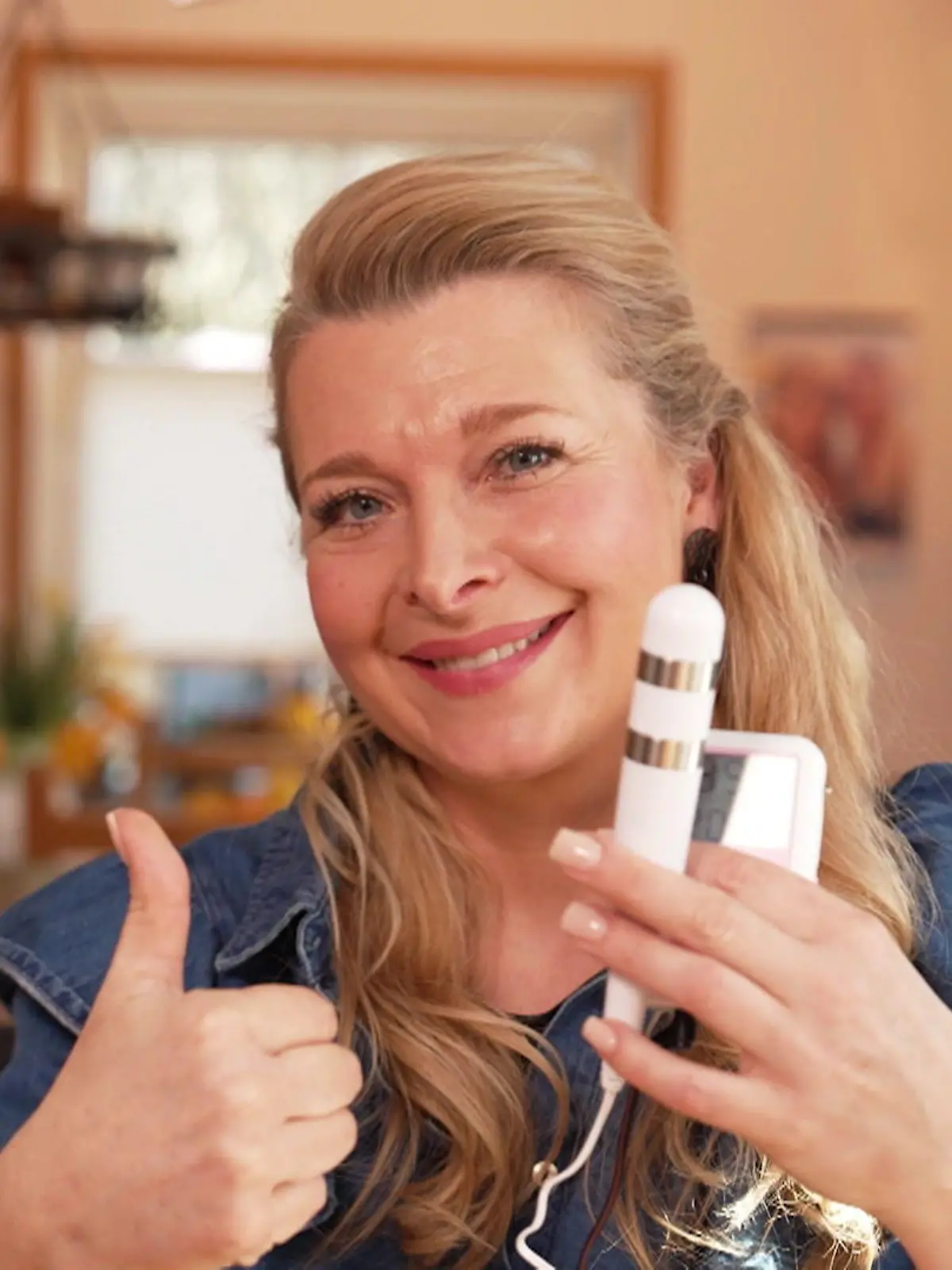 Bild zu: "EMS bei Blasenschwäche – hilft das? Kathleen (48) macht den Test"