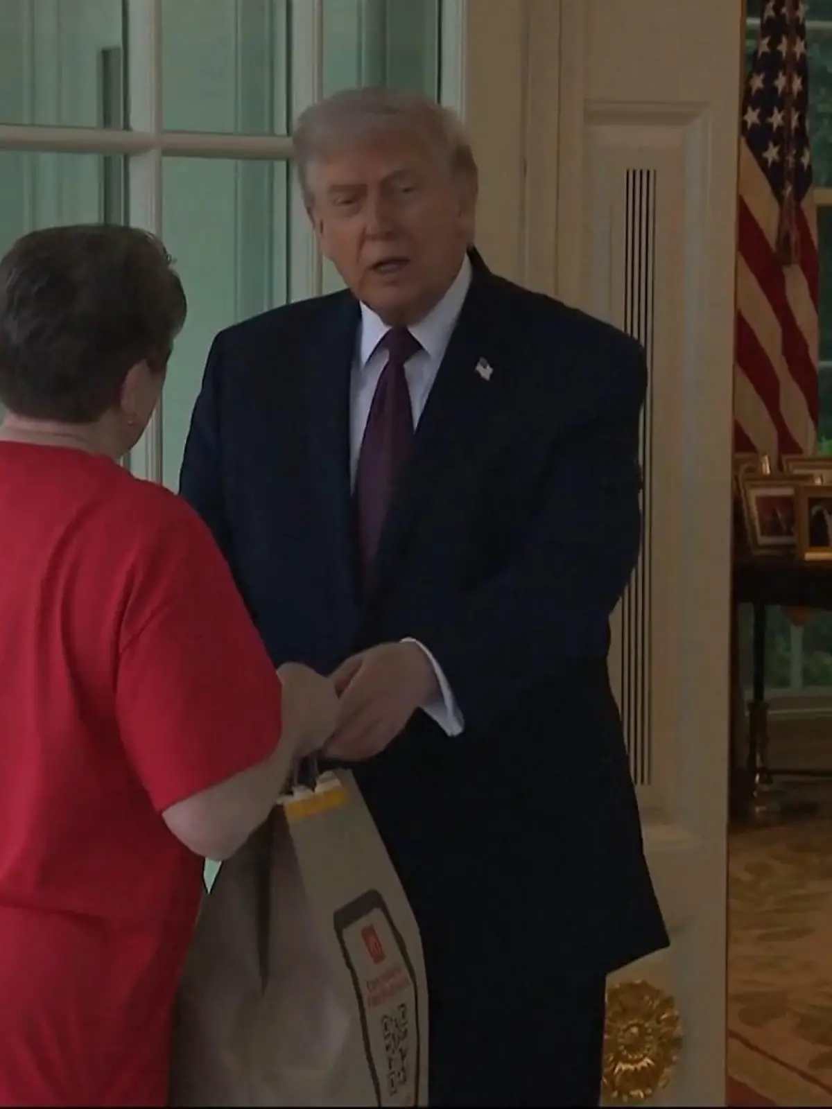 Bild zu: "Donald Trump von McDonald's-Lieferantin blamiert – „Peinlich"-Idee vom US-Präsidenten!"