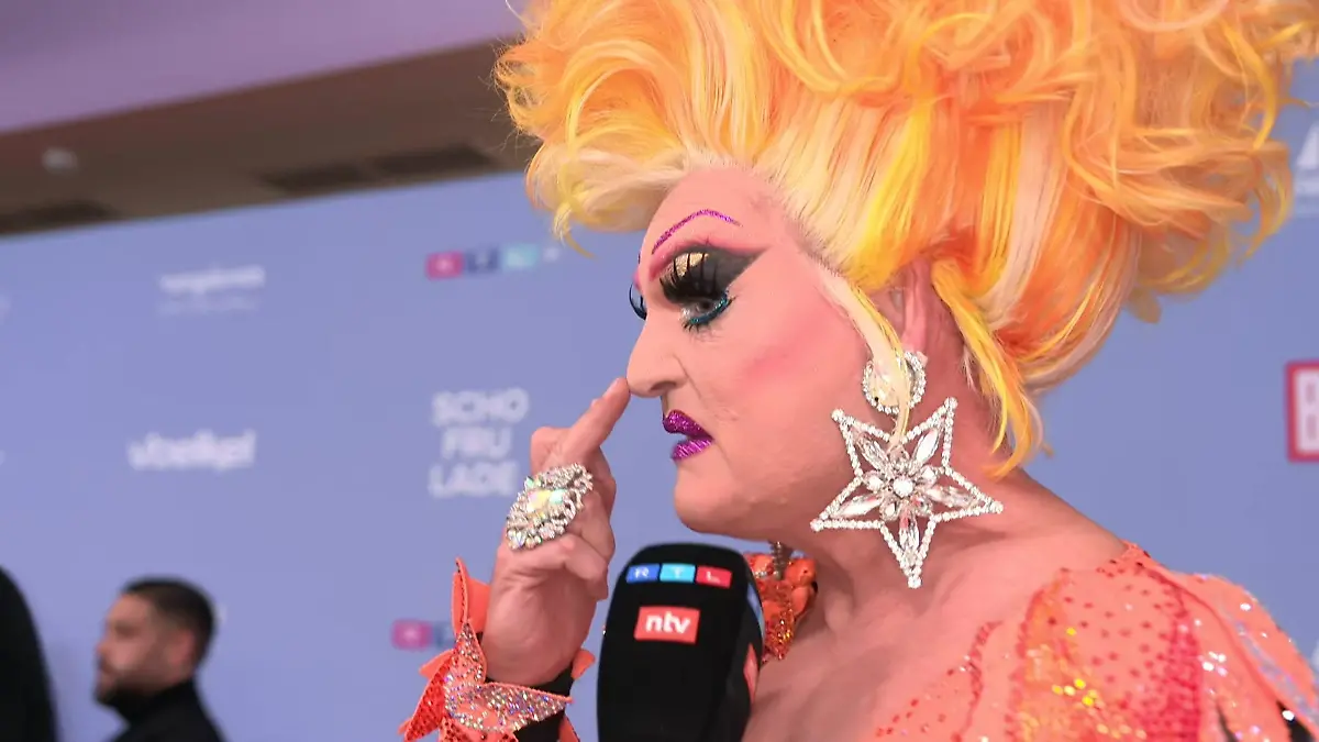 Schönheits-OP bei Olivia Jones – doch jetzt rutscht die Nase ab! „Ich habe mich grundrenovieren lassen"