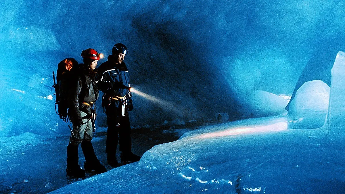 Nadia Farés und Jean Reno spielten gemeinsam in „Die purpurnen Flüsse”