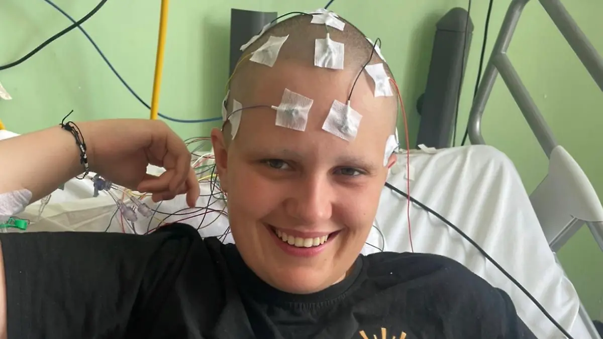 Phoebe Tesoriere hat schon mehrere Krankenhausaufenthalte hinter sich.