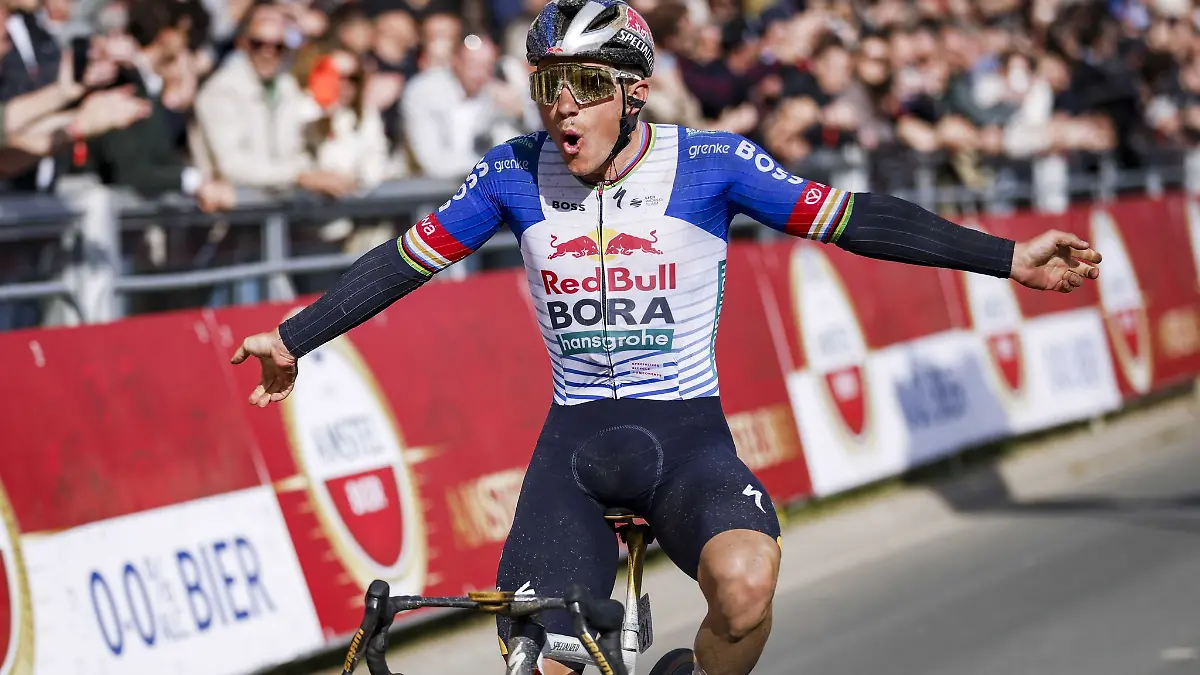 Olympiasieger Remco Evenepoel triumphierte beim Amstel Gold Race.