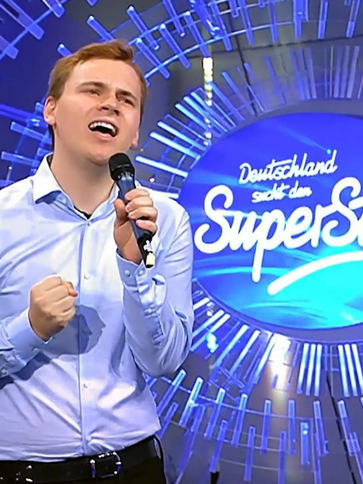 Bild zu: "Vor Juror Dieter Bohlen! DSDS-Kandidat Jean-Luc performt Modern Talking-Song"