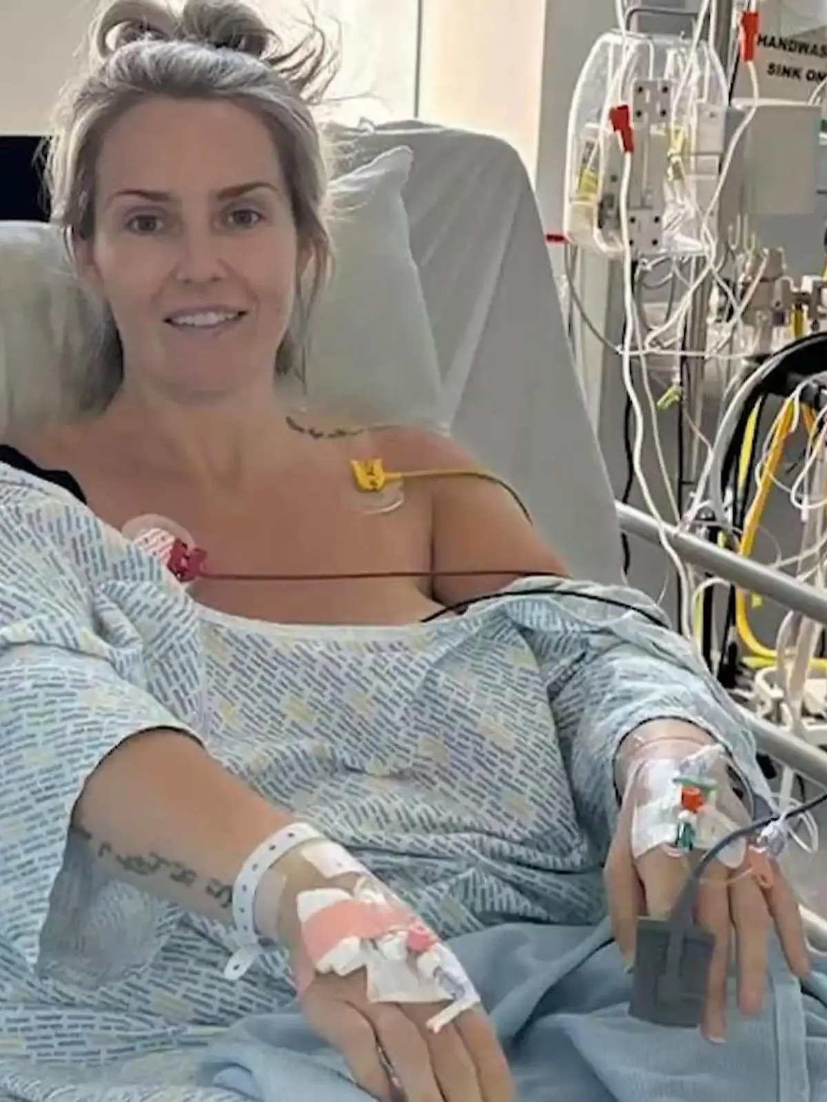 Bild zu: "Frauenarzt-Besuch war ihr „zu peinlich" – dann verliert Cara mehrere Organe! "