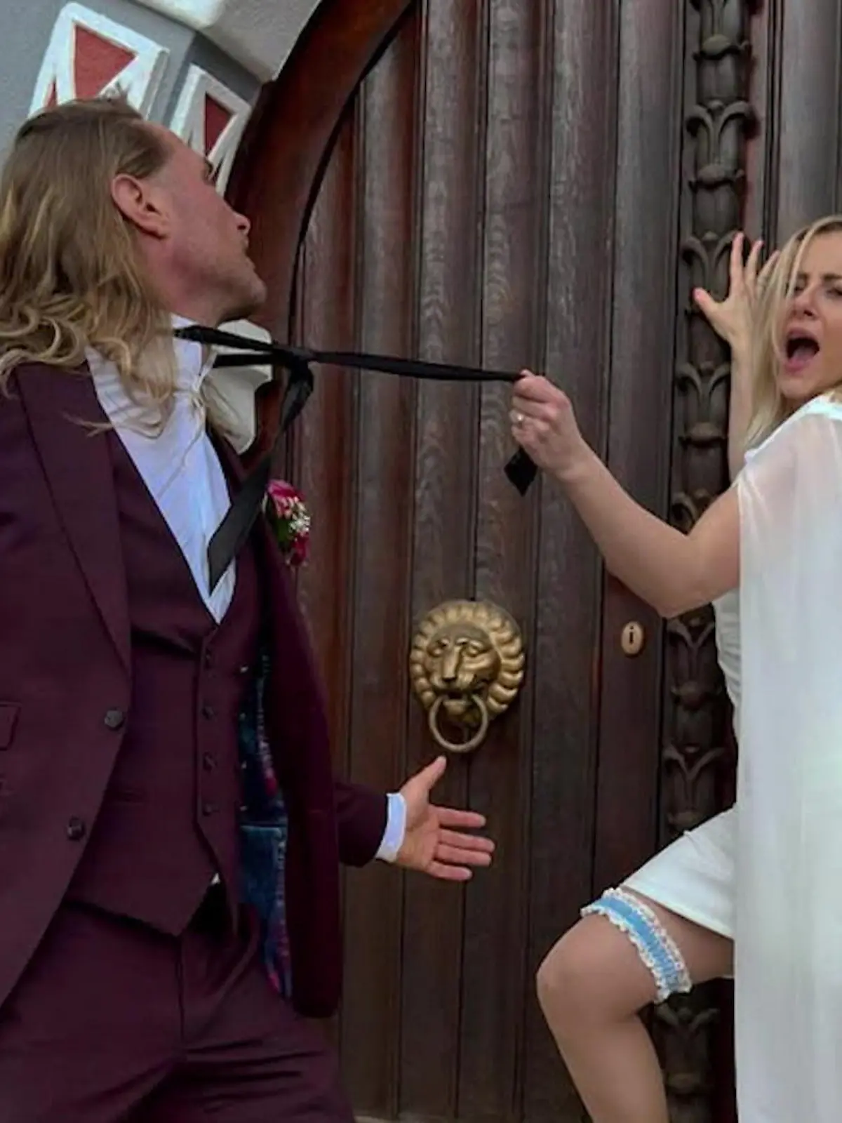 Bild zu: "„Sie ist jetzt eine Schwanz!" Ex-Dschungelstar Nico Schwanz heiratet seine Dodi "