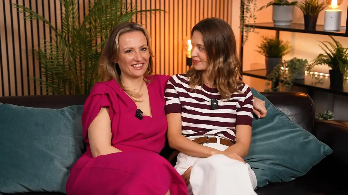 „Isabel und Nathalie lieben und hassen sich“ AWZ-Stars Ania Niedieck & Amrei Haardt