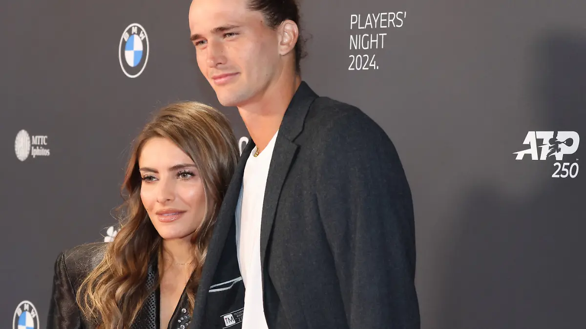 Sophia Thomalla und Alexander Zverev, Portraet, Portrait, Tennis / Players Night / BMW Open 2024 / Red Carpet-Event / 16.04.2024 / FOTO: Mladen Lackovic / LakoPress *** Sophia Thomalla and Alexander Zverev, Portraet, Portrait, Tennis Players Night BMW Open 2024 Red Carpet Event 16 04 2024 PHOTO Mladen Lackovic LakoPress
