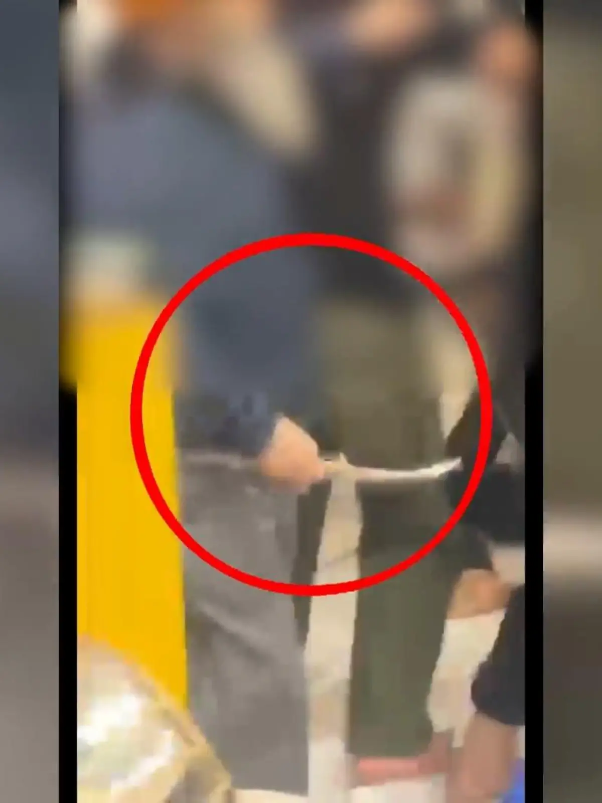 Bild zu: "Verletzte nach Streit in Moers"