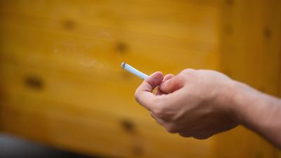 Rauchen: Jede 5. Erblindung durch Zigaretten? Das droht Ihren Augen