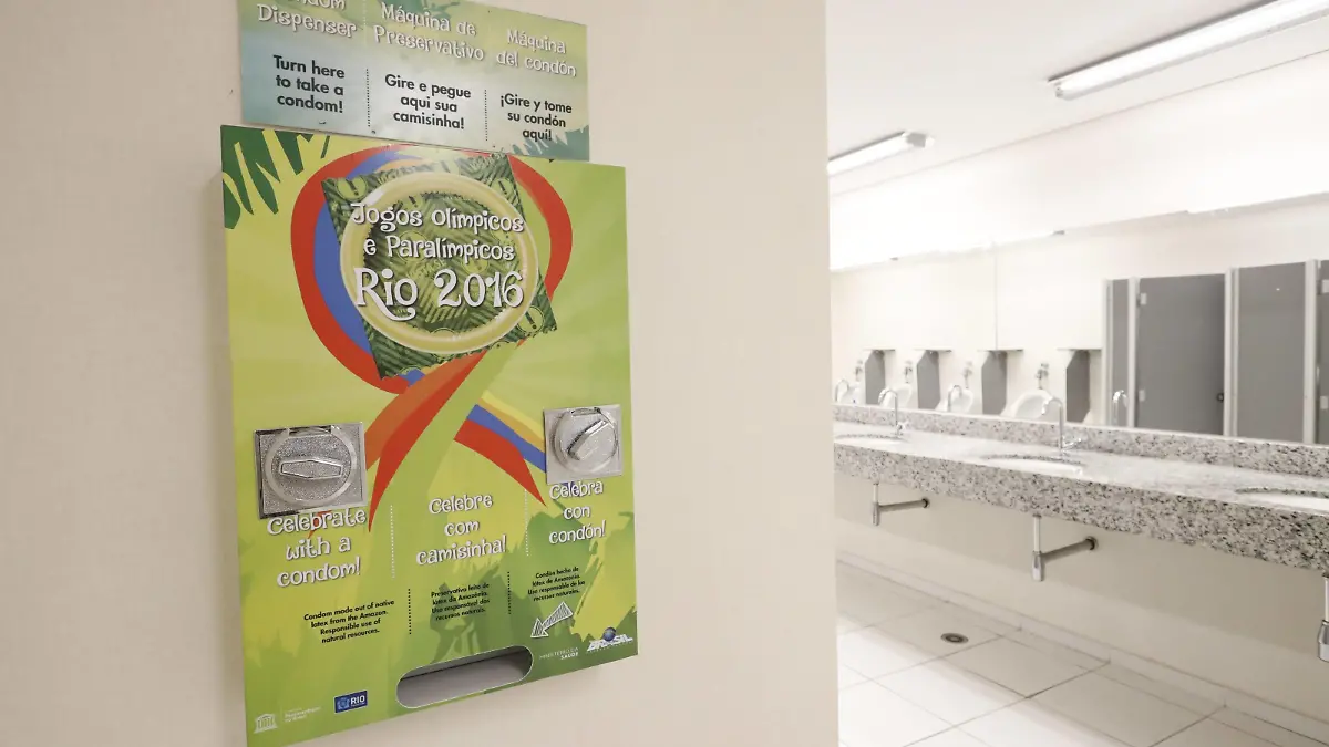 So sahen die Kondomautomaten in Rio aus.