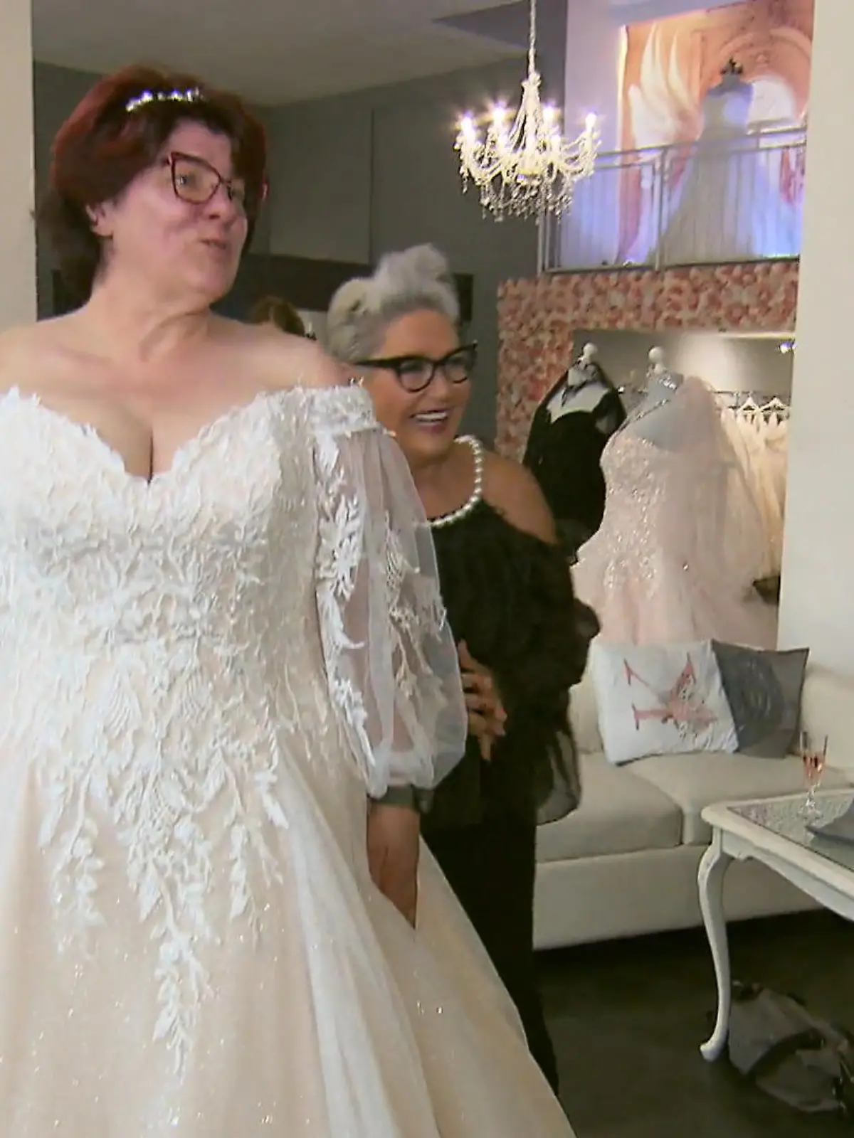 Bild zu: "Kann Antje Tanja nach 34 Ehejahren doch noch zum großen Brautmoment verhelfen?"