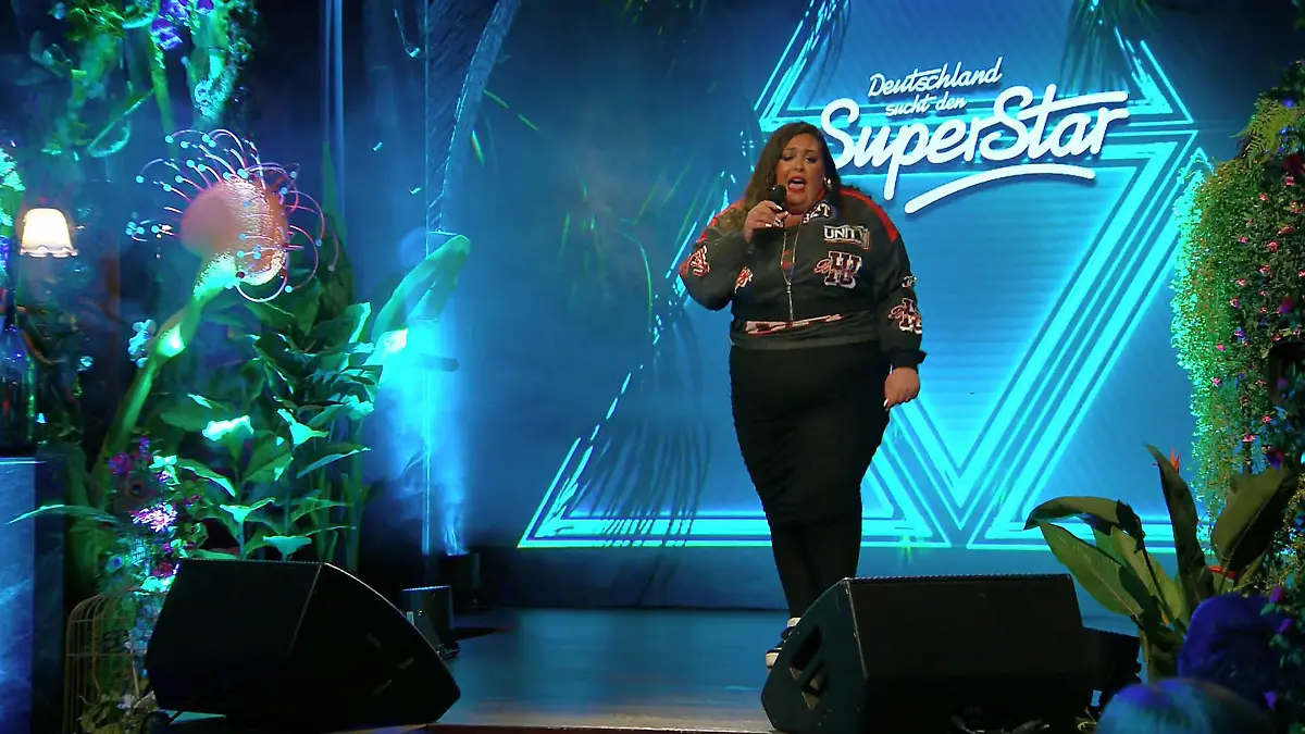 Kann Kadischa mit ihrer Power Jury und Publikum mitreißen? Volle Energie jetzt