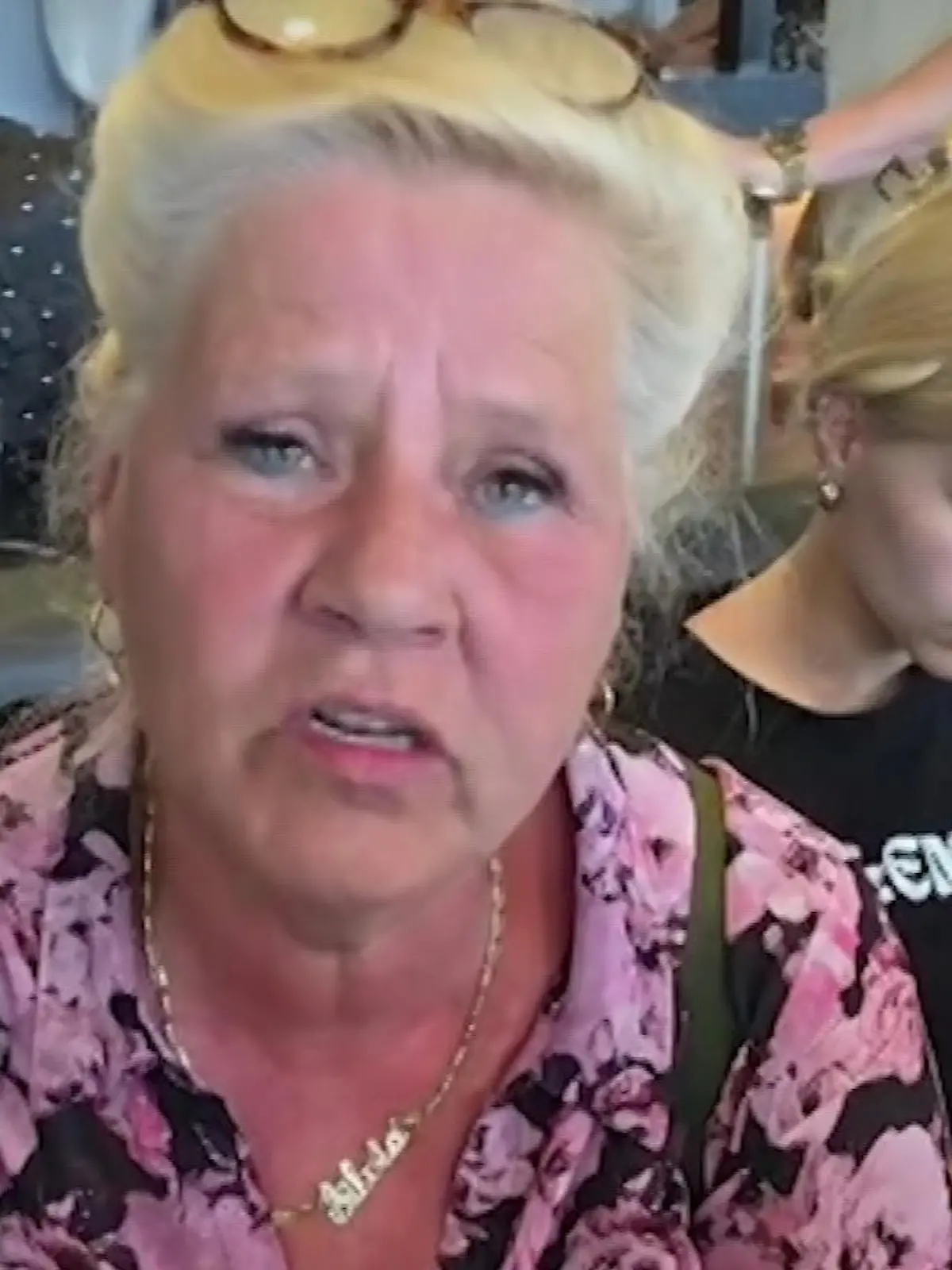 Bild zu: "Vom Ballermann direkt zum Arzt"