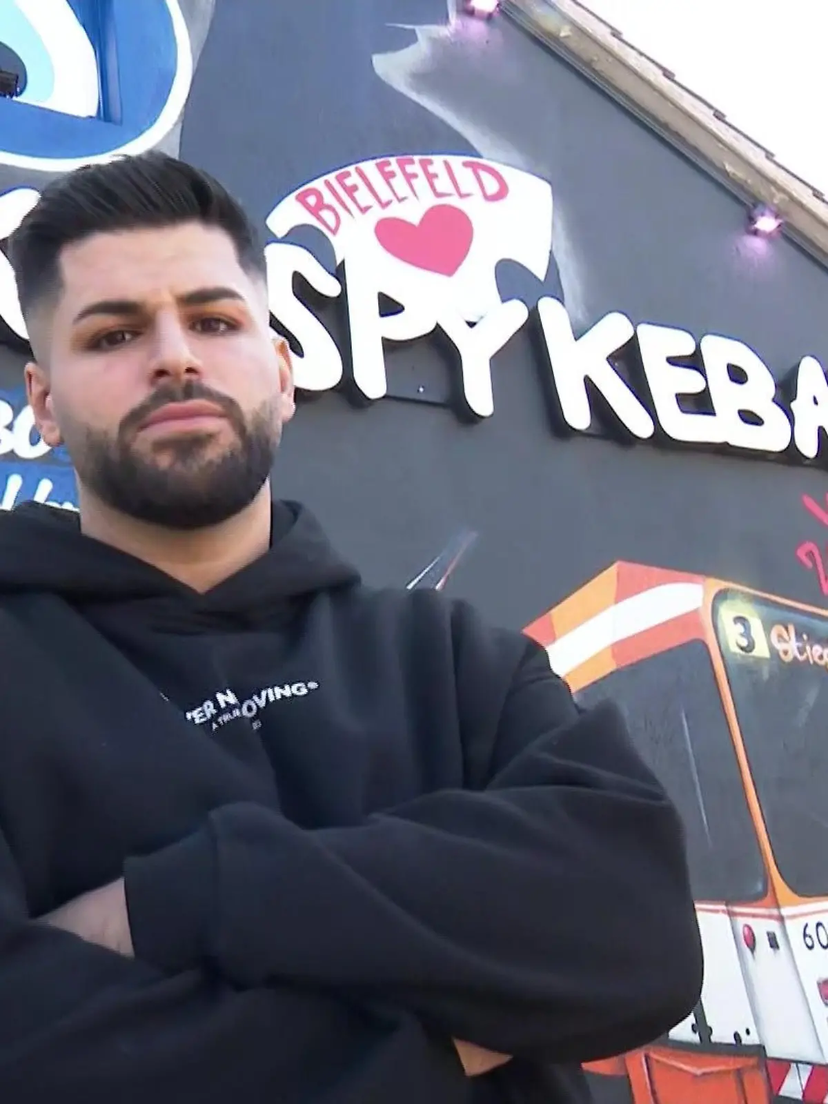 Bild zu: "Bielefelder Dönermann legt sich mit Fast-Food-Giganten an"