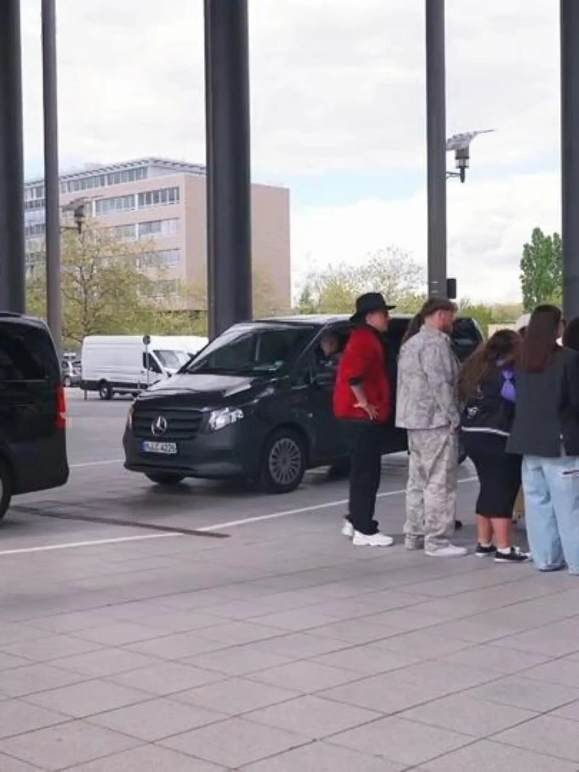 Bild zu: "Menowin Fröhlich ist gesundheitlich angeschlagen"