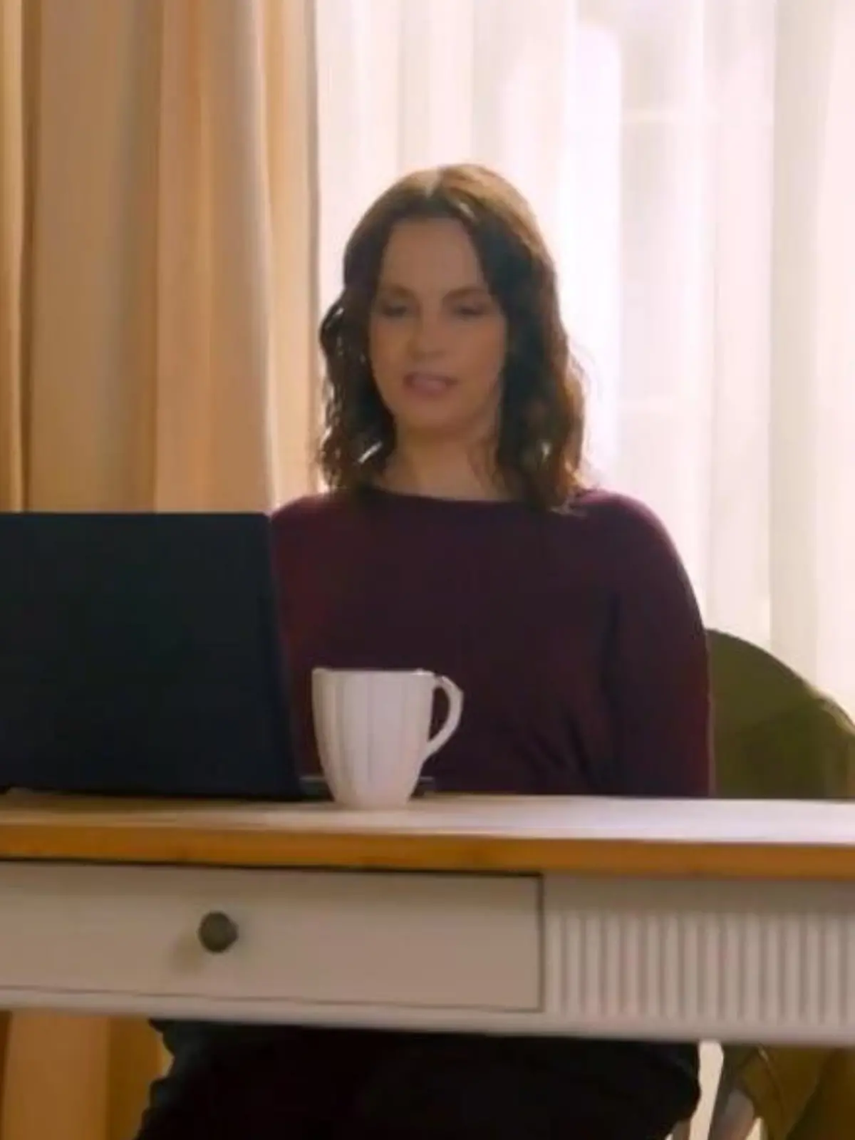 Bild zu: "Anna gesteht Sina und Paco ihren Alleingang"